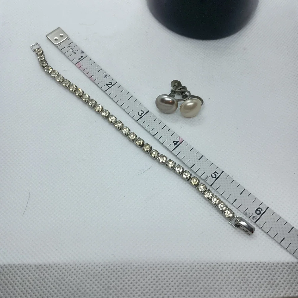 Rhinestone Bracelet & Faux Pearl Earrings Set Vintage‎ SKUJ023